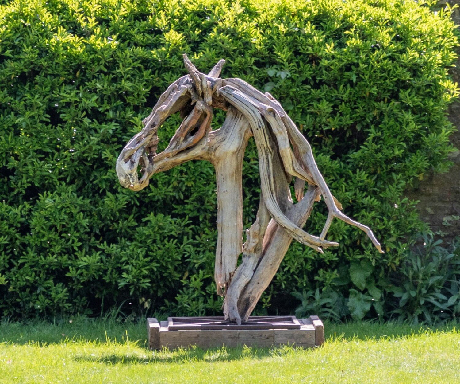 Driftwood sculpture of a horse head by Heather Jansch
