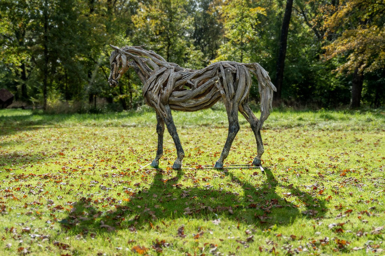 Forget-Me-Not-Sculpture-Heather-Jansch