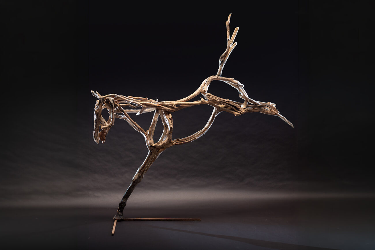 Heather Jansch sculpture "The Landing"